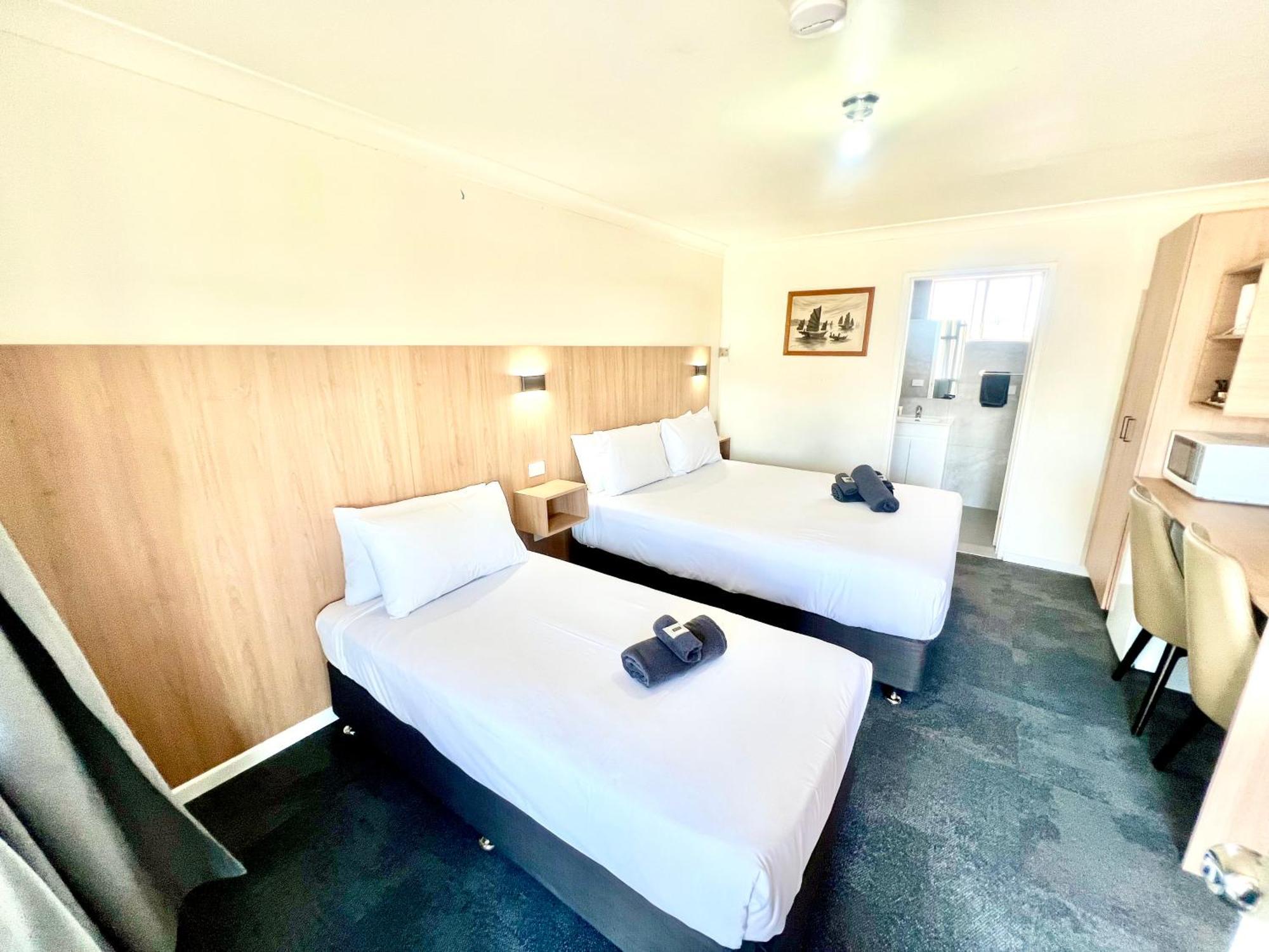 Adrian Motel Форбс Екстер'єр фото